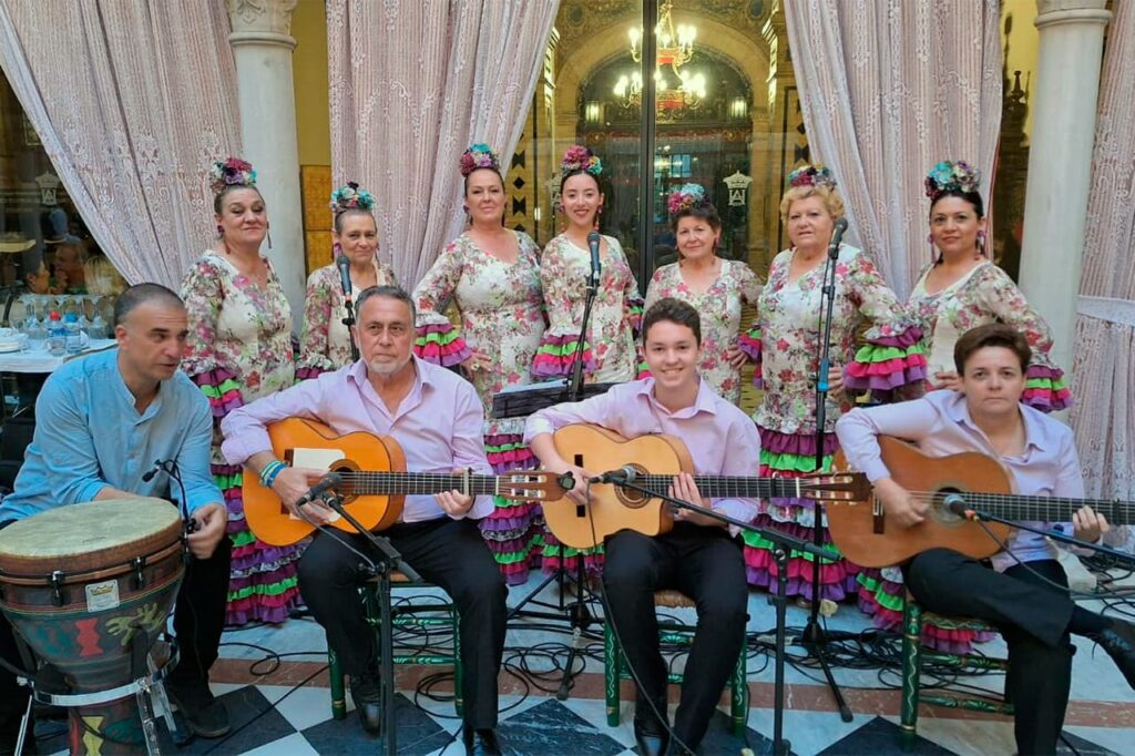 Coro Rociero Amanecer en Hotel Alfonso XIII en Sevilla 08